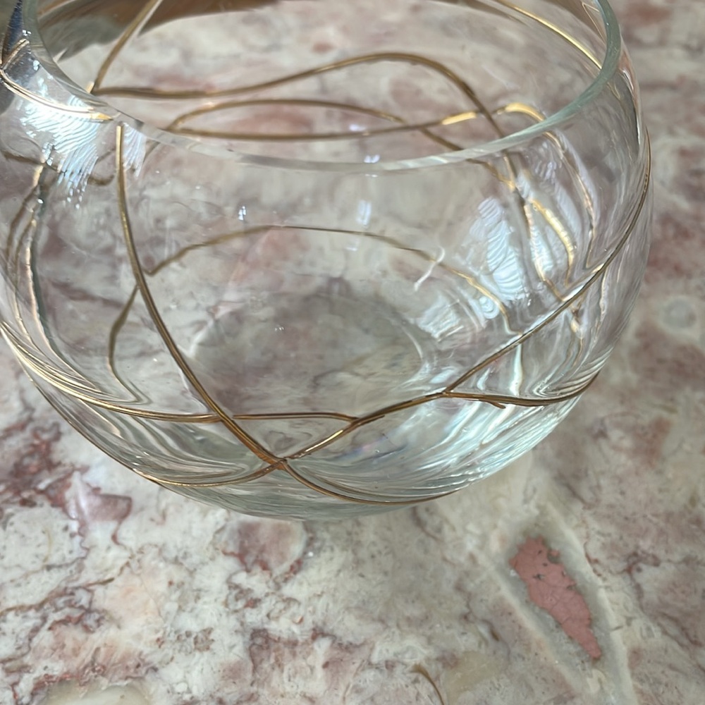 EUC~Elegant Gold-Accented Glass Bowl Candle Holder - Picture 3 of 5